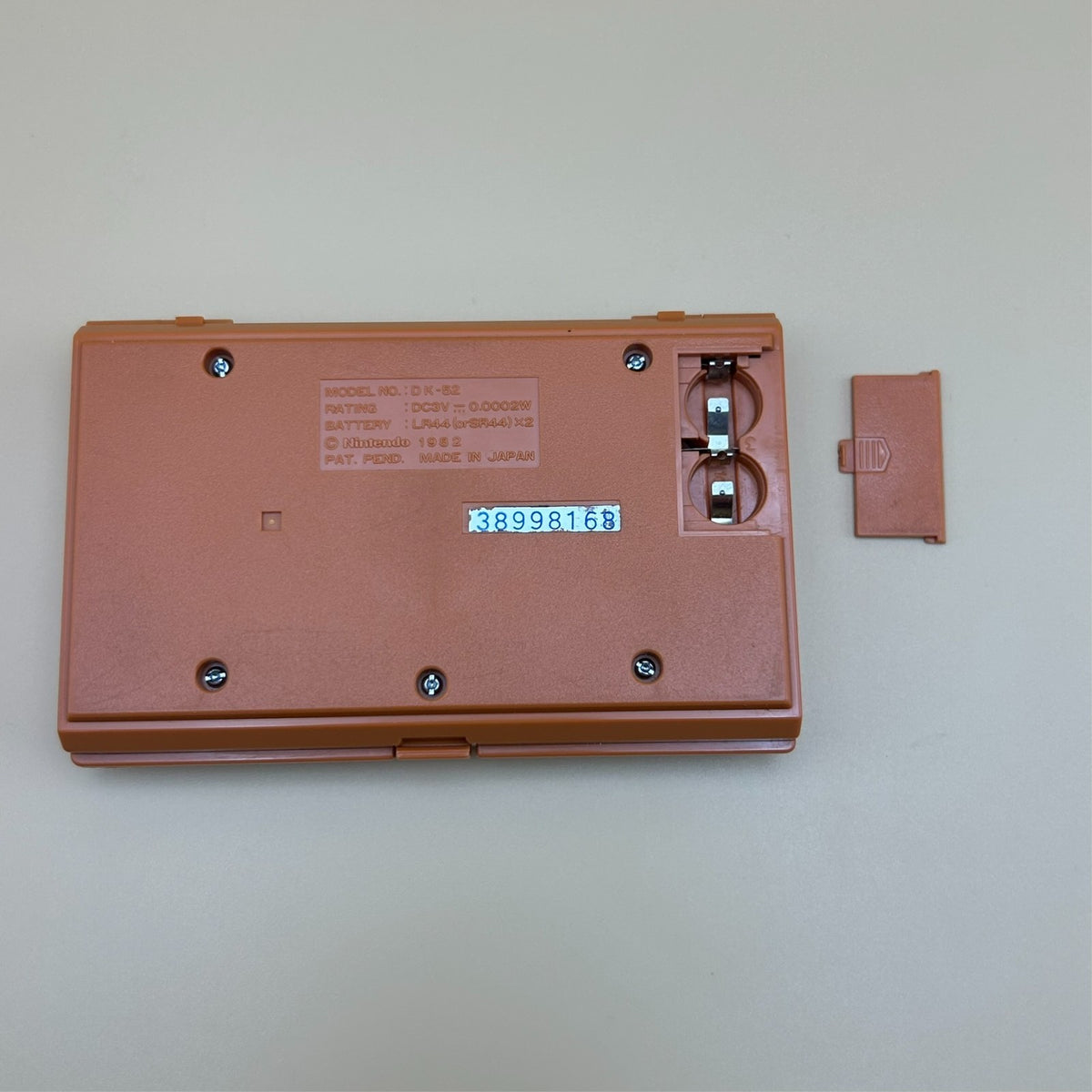 POCKETSIZE DONKEY KONG Nintendo Game & Watch DK-52 2nd Ed Rare "Sunset" Variant