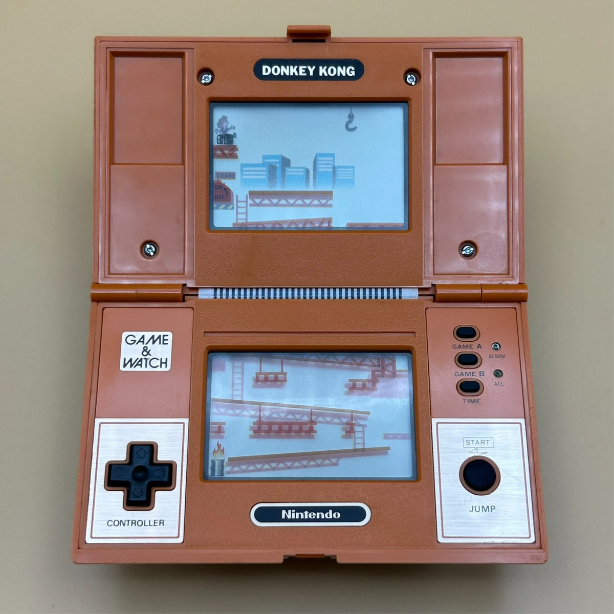 DONKEY KONG Nintendo Game & Watch DK-52 1982 Vintage Japan