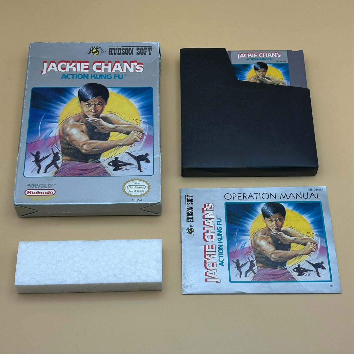Nintendo NES Game JACKIE CHAN'S ACTION KUNG FU w/ Box Authentic Tested