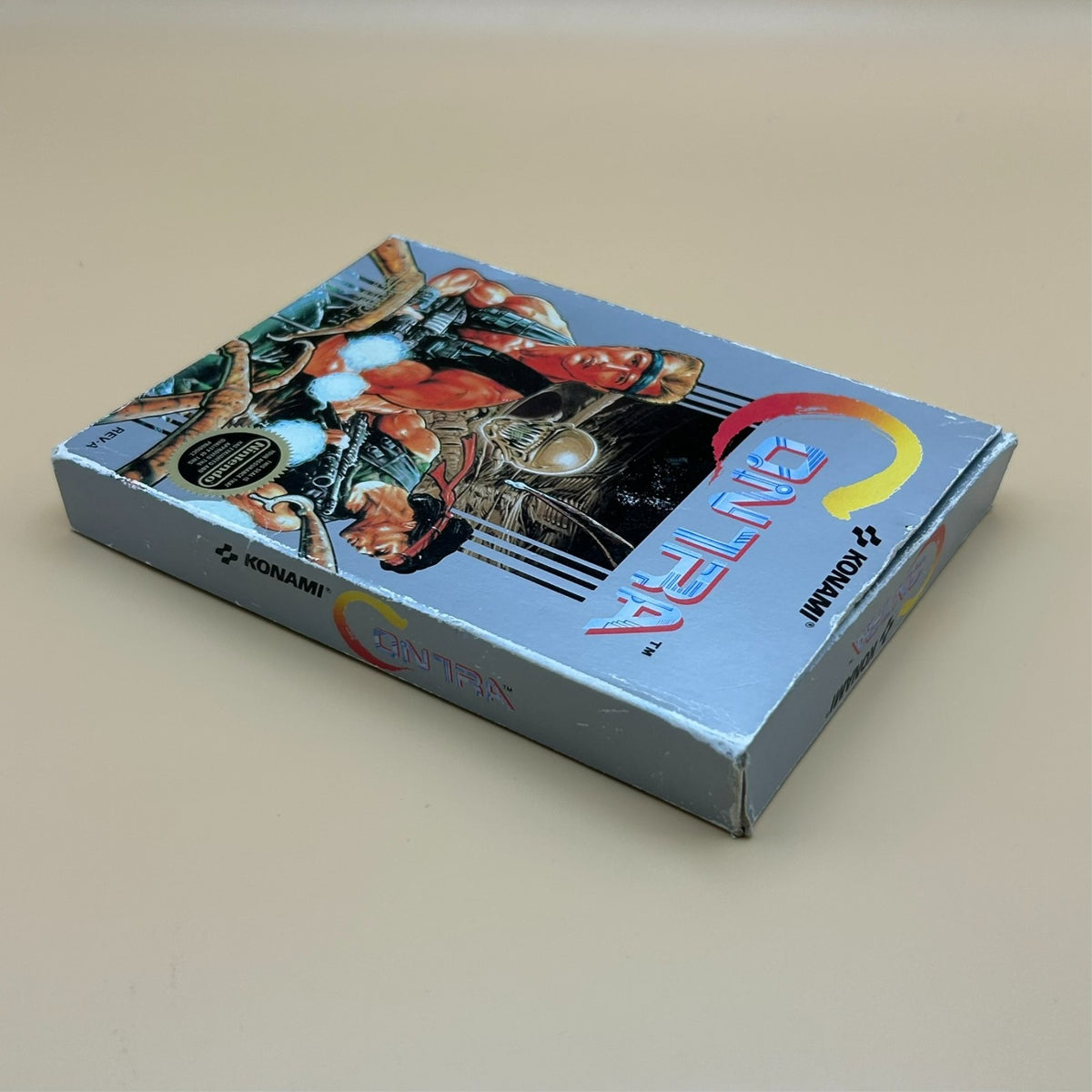 NES CONTRA Konami Authentic Nintendo Entertainment System Game w/ Box