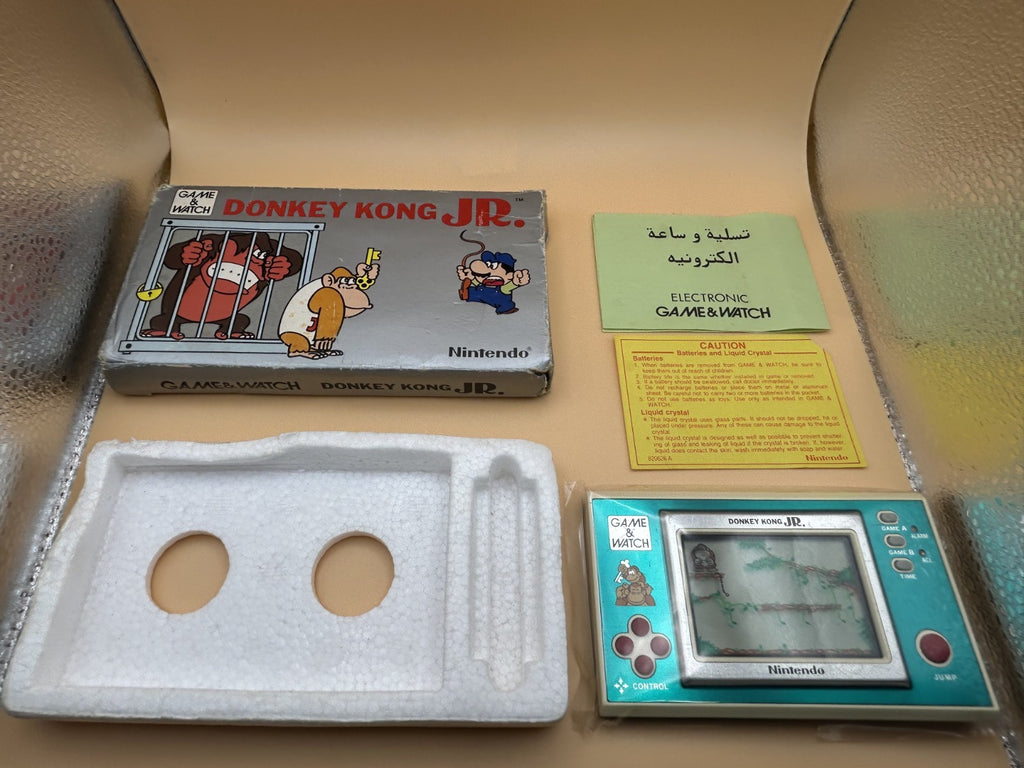 Nintendo Game & Watch DONKEY KONG JR.  DJ-101 1982 with Arabic Manual