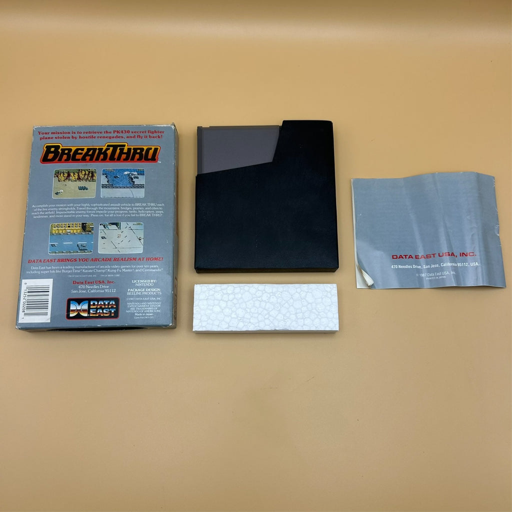 Nintendo NES Lot 5 Screw TOP GUN & BREAKTHRU Boxed 1980s