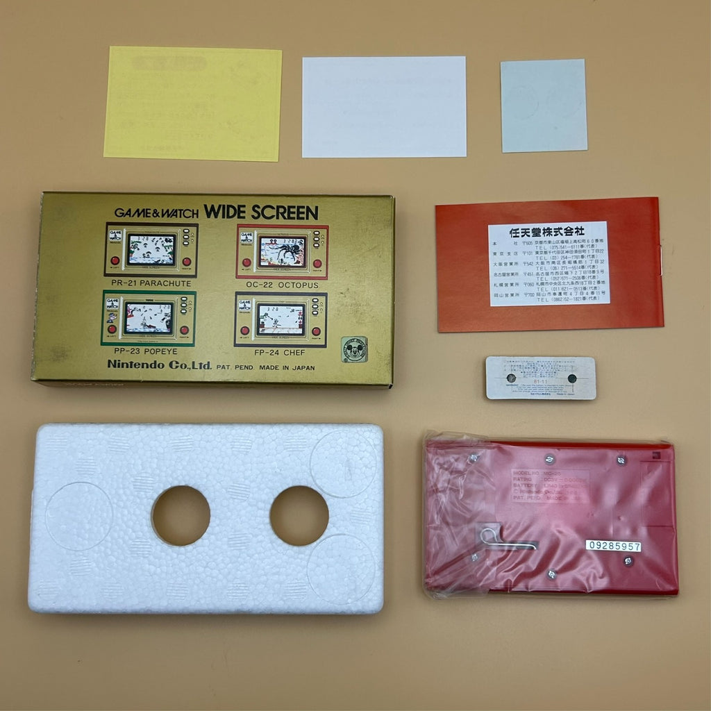 MICKEY MOUSE Nintendo Game & Watch MC-25 1981 Mint In Box