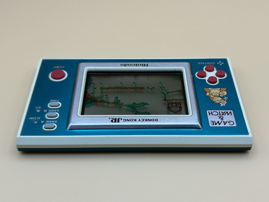 Nintendo Game & Watch DONKEY KONG JR.  DJ-101 1982 with Arabic Manual