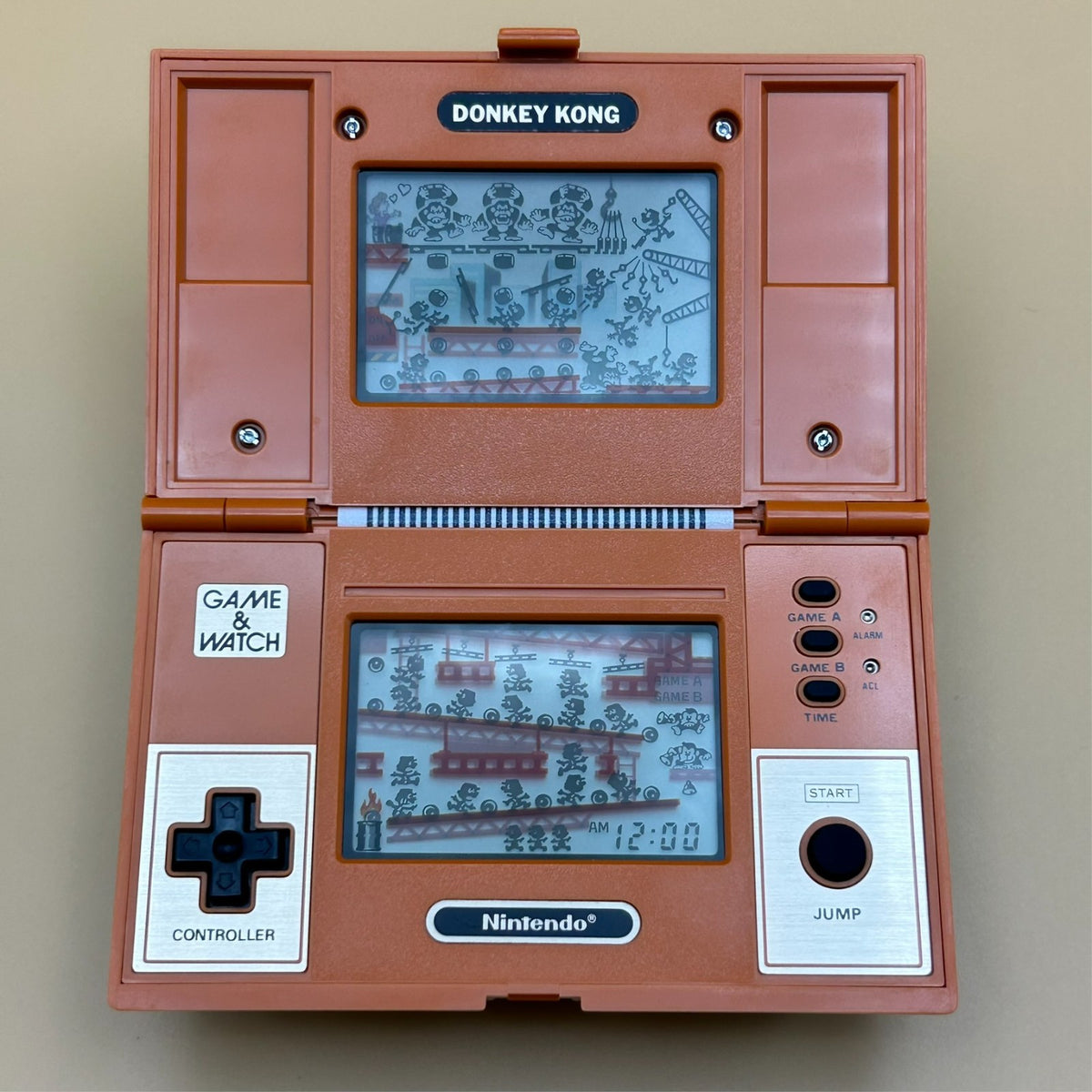 Nintendo Game & Watch DONKEY KONG DK-52 1982 NEW