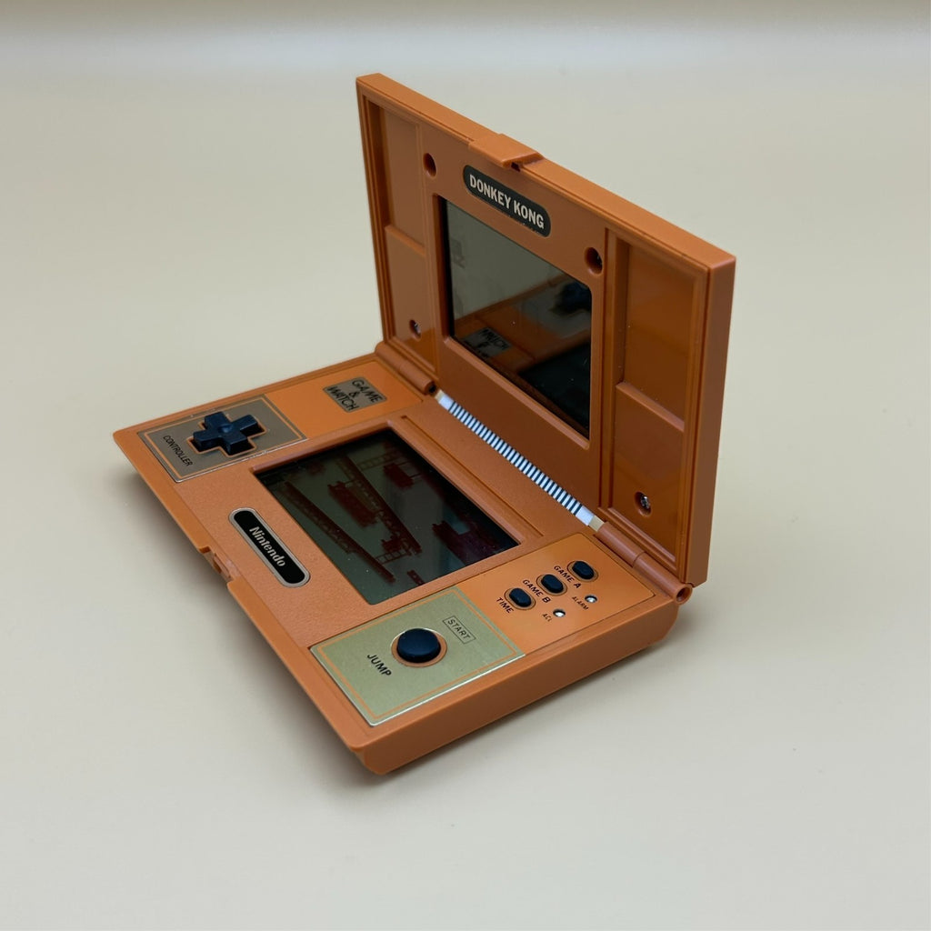 POCKETSIZE DONKEY KONG Nintendo Game & Watch DK-52 2nd Ed Rare "Sunset" Variant