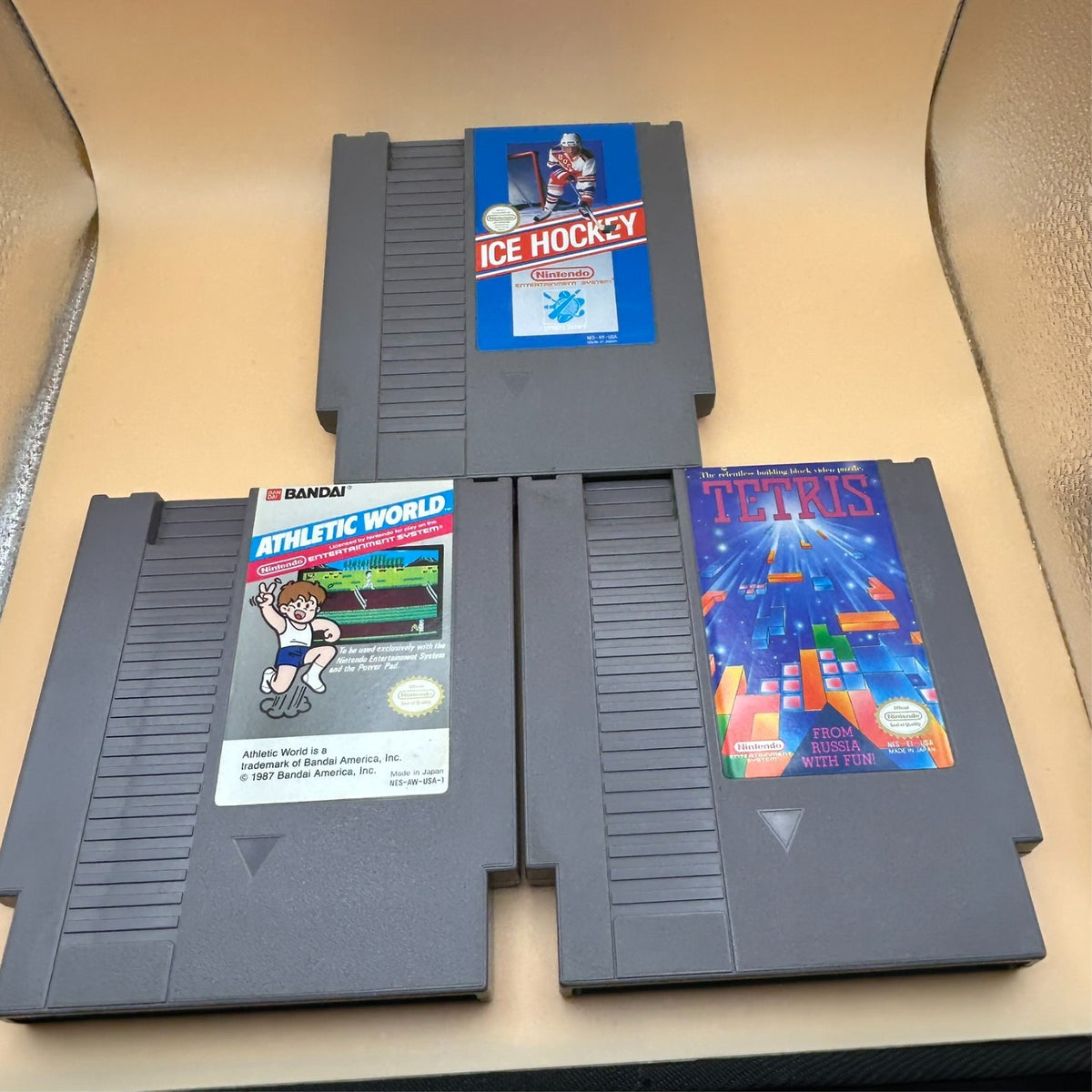 TETRIS / ATHLETIC WORLD / ICE HOCKEY NES Lot Authentic Nintendo Cleaned & Tested