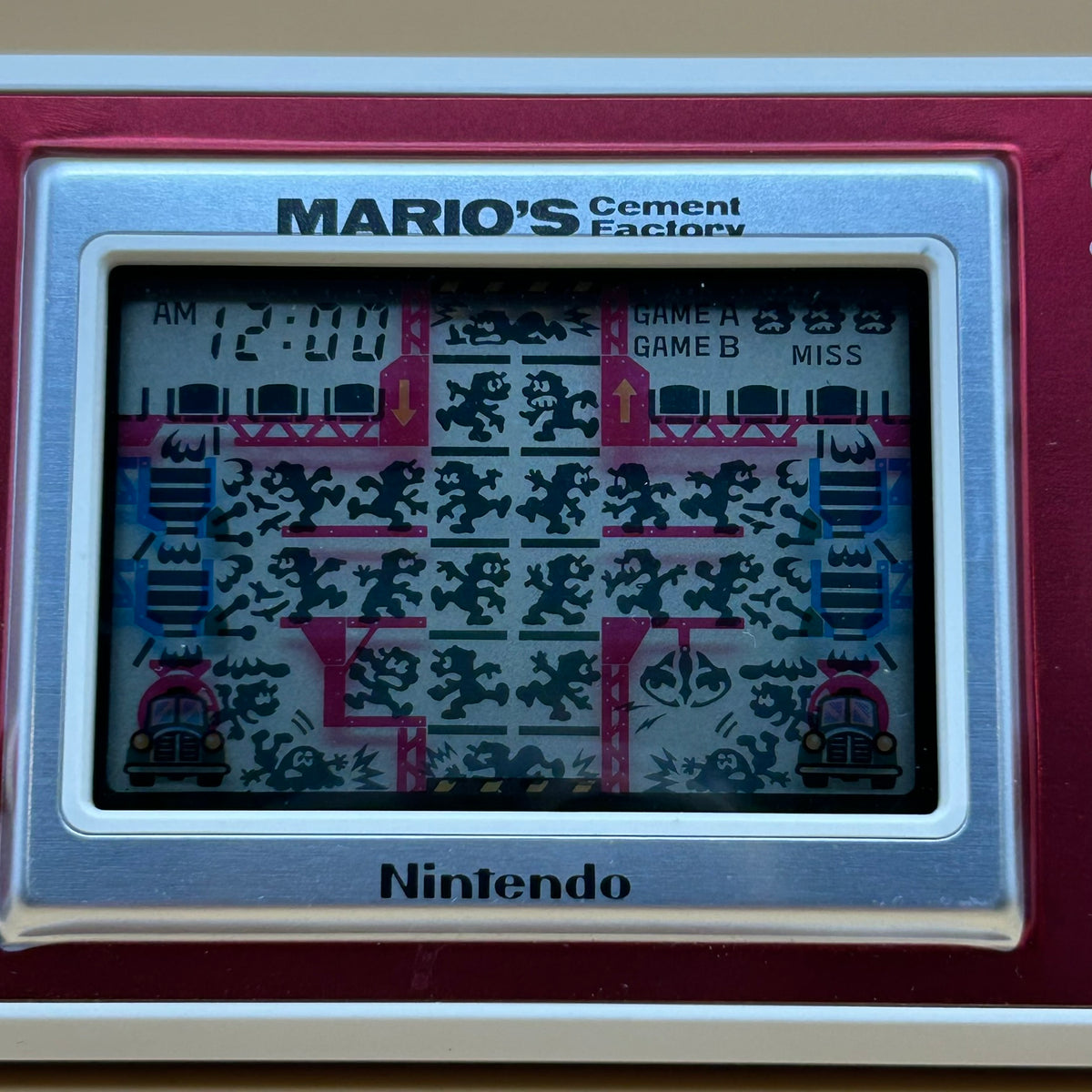 POCKETSIZE MARIO'S CEMENT FACTORY Nintendo Game & Watch Mint In Box